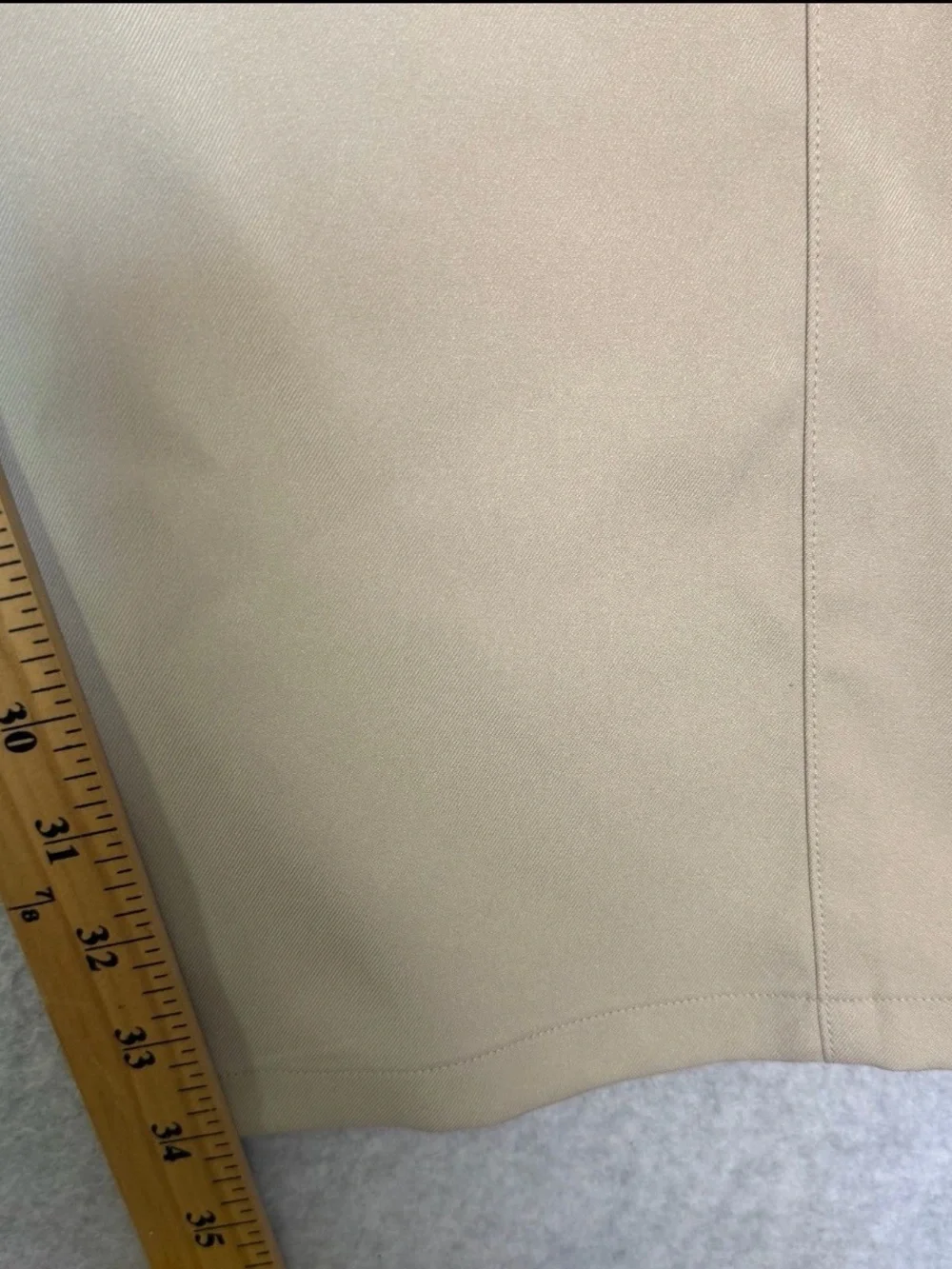 Mizzen+Main Slim Fit Chinos in Light Khaki